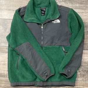 Boys North Face Denali jacket
